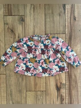 Ruffle Butts Top